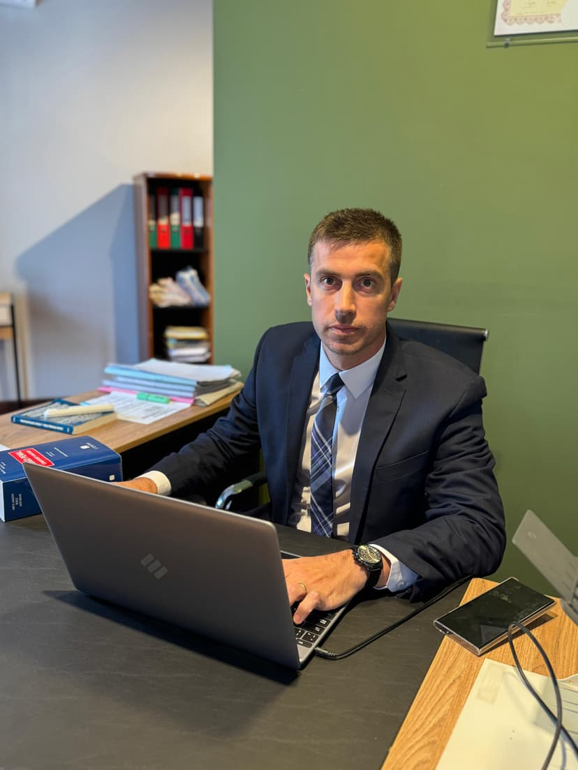 Dr. Federico Vanni